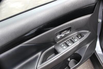 2019 Mitsubishi Outlander SE - Photo 11 - Salem, OR 97317