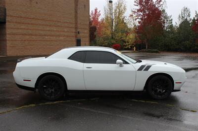 2016 Dodge Challenger SXT Plus   - Photo 5 - Salem, OR 97317