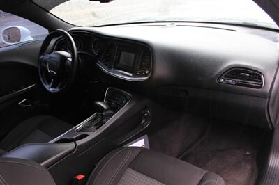 2016 Dodge Challenger SXT Plus   - Photo 17 - Salem, OR 97317