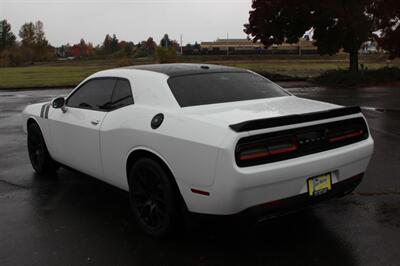 2016 Dodge Challenger SXT Plus   - Photo 3 - Salem, OR 97317