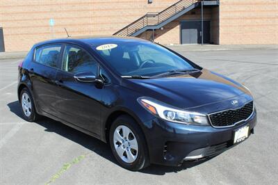 2018 Kia Forte5 LX   - Photo 1 - Salem, OR 97317