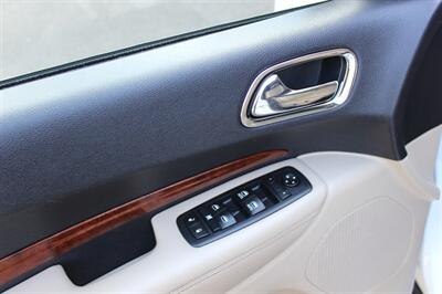 2015 Dodge Durango Limited - Photo 11 - Salem, OR 97317