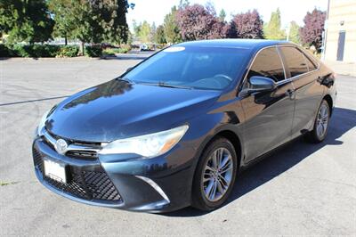 2015 Toyota Camry SE   - Photo 2 - Salem, OR 97317