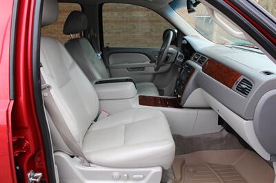 2012 Chevrolet Suburban LTZ   - Photo 20 - Salem, OR 97317