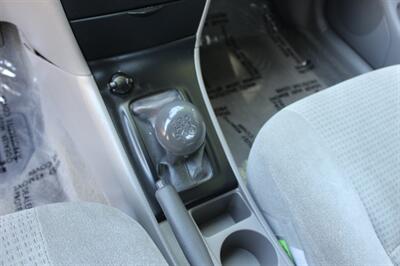 2006 Toyota Corolla CE - Photo 12 - Salem, OR 97317