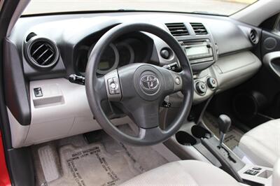 2012 Toyota RAV4   - Photo 9 - Salem, OR 97317
