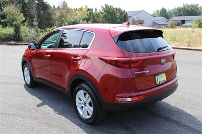 2017 Kia Sportage LX   - Photo 3 - Salem, OR 97317