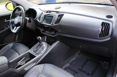 2012 Kia Sportage EX   - Photo 17 - Salem, OR 97317