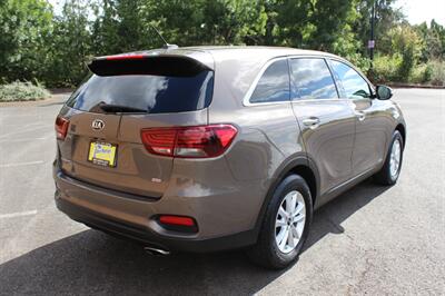 2019 Kia Sorento LX   - Photo 4 - Salem, OR 97317