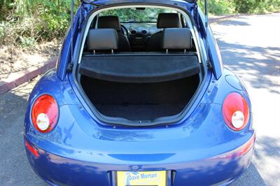 2008 Volkswagen Beetle S   - Photo 14 - Salem, OR 97317