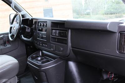 2020 Chevrolet Express 2500   - Photo 15 - Salem, OR 97317