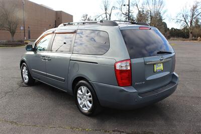 2008 Kia Sedona LX   - Photo 3 - Salem, OR 97317