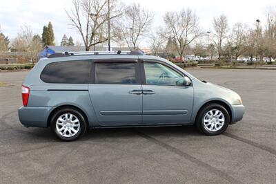 2008 Kia Sedona LX   - Photo 5 - Salem, OR 97317