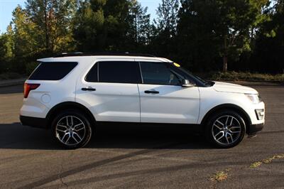 2017 Ford Explorer Sport   - Photo 5 - Salem, OR 97317