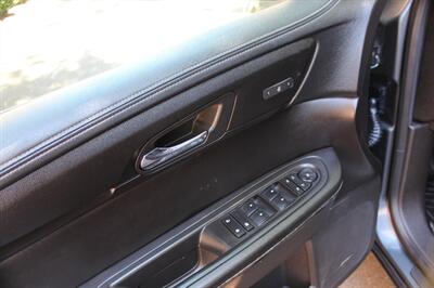 2013 GMC Acadia SLT-2 - Photo 11 - Salem, OR 97317
