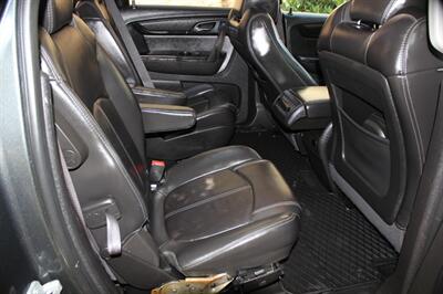 2013 GMC Acadia SLT-2 - Photo 17 - Salem, OR 97317