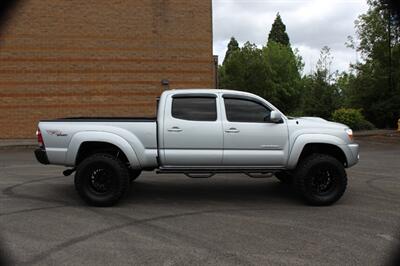 2010 Toyota Tacoma V6   - Photo 5 - Salem, OR 97317