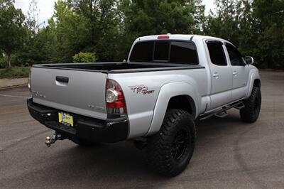 2010 Toyota Tacoma V6   - Photo 4 - Salem, OR 97317
