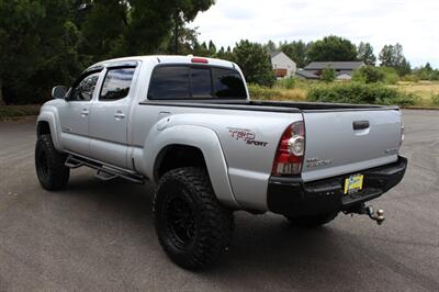 2010 Toyota Tacoma V6   - Photo 3 - Salem, OR 97317