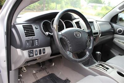2010 Toyota Tacoma V6   - Photo 9 - Salem, OR 97317