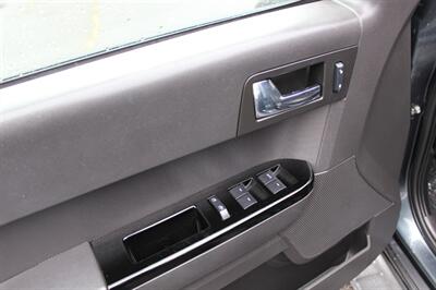 2008 Ford Escape Limited   - Photo 11 - Salem, OR 97317