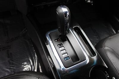 2008 Ford Escape Limited   - Photo 12 - Salem, OR 97317