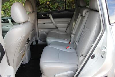 2012 Toyota Highlander - Photo 13 - Salem, OR 97317