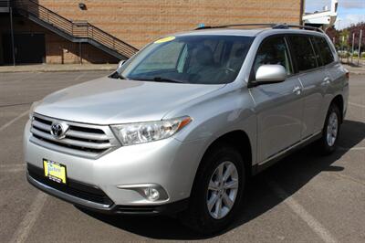 2012 Toyota Highlander - Photo 2 - Salem, OR 97317