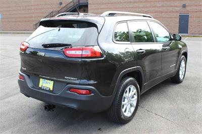 2015 Jeep Cherokee Sport   - Photo 4 - Salem, OR 97317