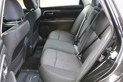 2017 Nissan Altima 2.5 SR   - Photo 13 - Salem, OR 97317