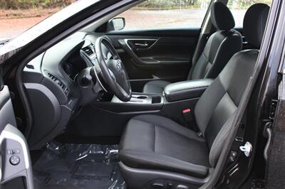 2017 Nissan Altima 2.5 SR   - Photo 10 - Salem, OR 97317