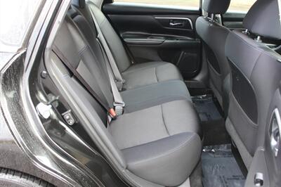 2017 Nissan Altima 2.5 SR   - Photo 15 - Salem, OR 97317