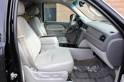 2013 Chevrolet Suburban LT   - Photo 20 - Salem, OR 97317