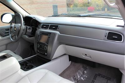 2013 Chevrolet Suburban LT   - Photo 19 - Salem, OR 97317