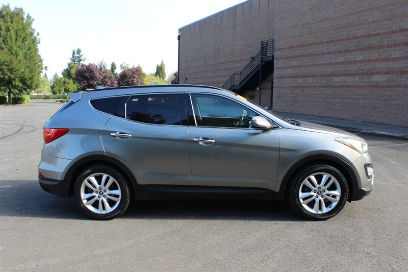 2013 Hyundai Santa Fe Sport 2.0T photo 3