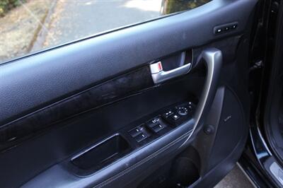 2014 Kia Sorento SX Limited   - Photo 11 - Salem, OR 97317