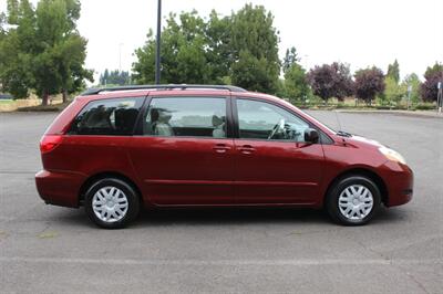 2006 Toyota Sienna CE 8 Passenger   - Photo 5 - Salem, OR 97317