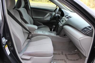 2011 Toyota Camry LE   - Photo 17 - Salem, OR 97317