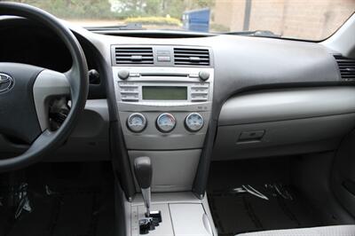 2011 Toyota Camry LE   - Photo 14 - Salem, OR 97317