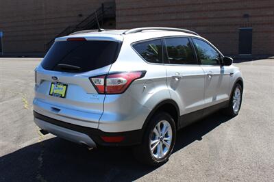 2018 Ford Escape SE   - Photo 4 - Salem, OR 97317