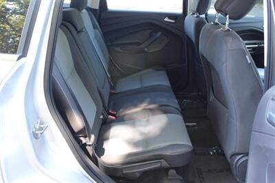 2018 Ford Escape SE   - Photo 16 - Salem, OR 97317