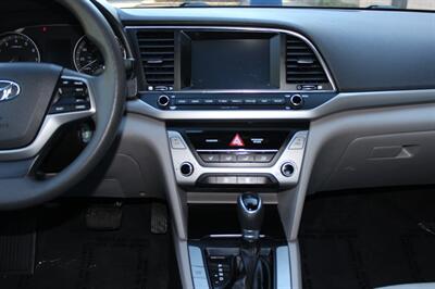 2017 Hyundai ELANTRA SE - Photo 14 - Salem, OR 97317