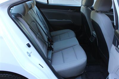 2017 Hyundai ELANTRA SE - Photo 15 - Salem, OR 97317