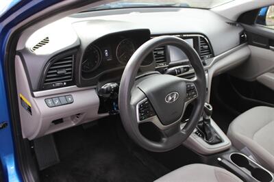 2018 Hyundai ELANTRA SEL   - Photo 9 - Salem, OR 97317