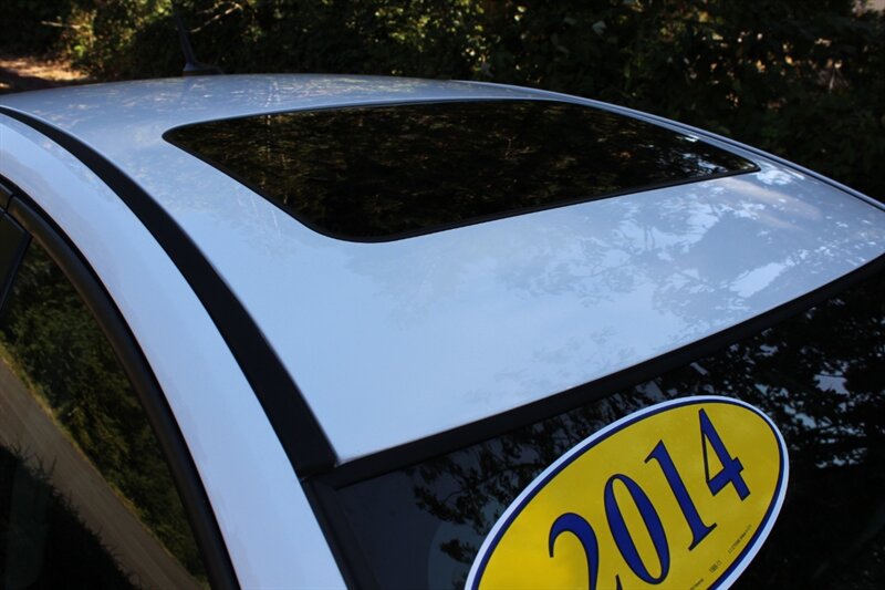 2014 Chevrolet Cruze photo 18