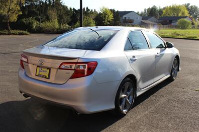 2012 Toyota Camry SE V6   - Photo 4 - Salem, OR 97317