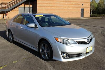2012 Toyota Camry SE V6   - Photo 1 - Salem, OR 97317