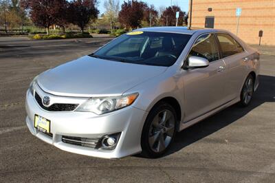 2012 Toyota Camry SE V6   - Photo 2 - Salem, OR 97317