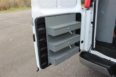 2015 Chevrolet Express 3500 - Photo 15 - Salem, OR 97317