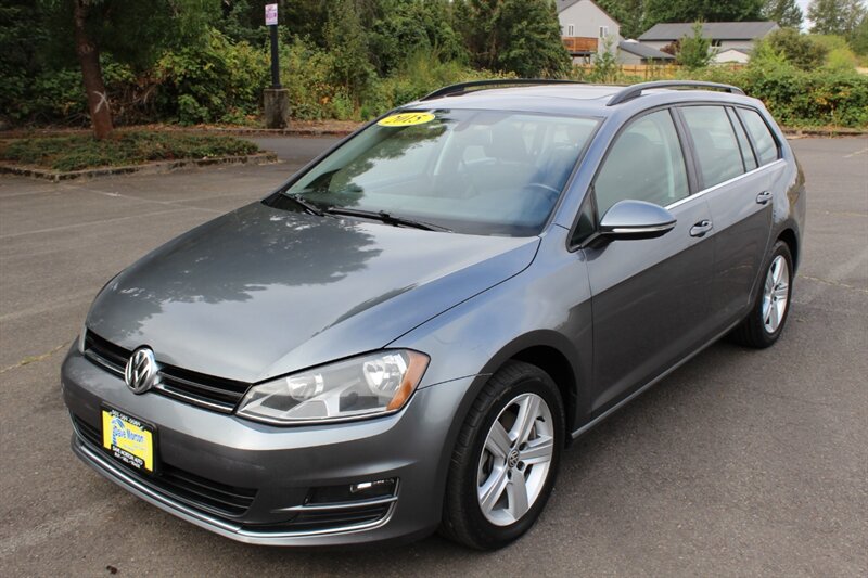 2015 Volkswagen Golf TDI S  Sport Wagon